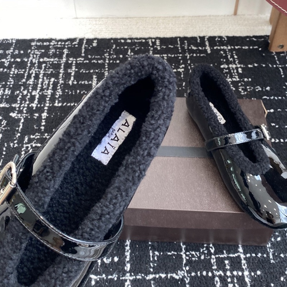 Alaia Black Fleece-Lined Mary Jane Shoes - Picture 7 of 8